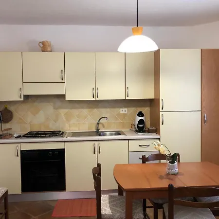 Casa La Tanca איזולה רוסה